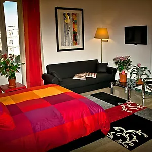 Vatican Paradise 2*, Roma Italia